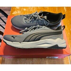 Puma Mens Athletic Shoes Sneakers Size 8.5 New with Tags and Box Grey and Black